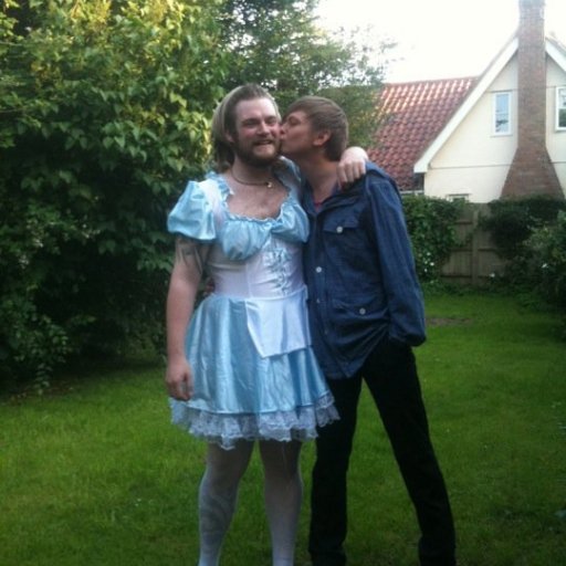 setting off to alice in wonder land at the gathering with matty