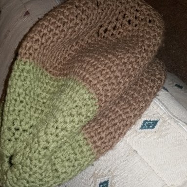 Hand-made Crochet Berret